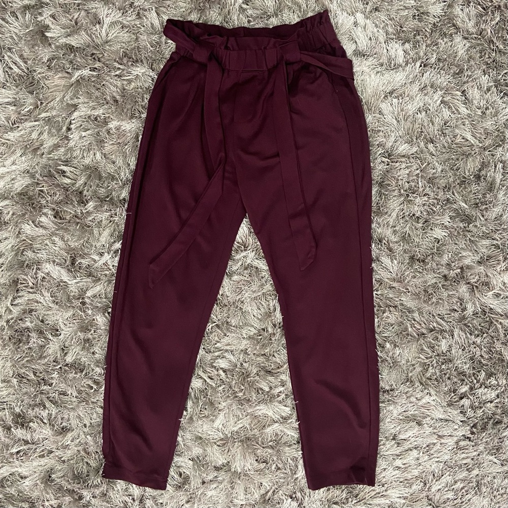Reset by Jane women burgundy elastic waist, self fabric belt pants. Size S. Used